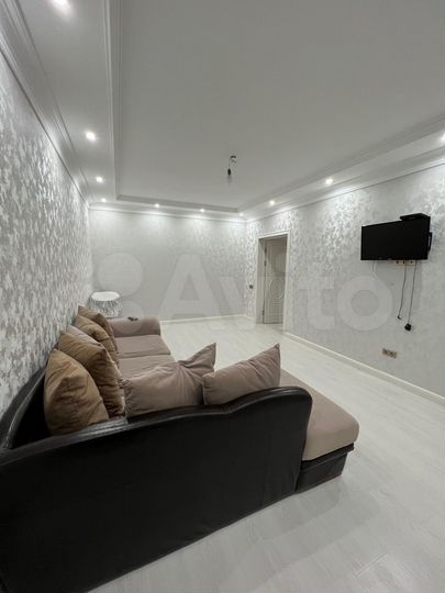 2-к. квартира, 85 м², 7/9 эт.