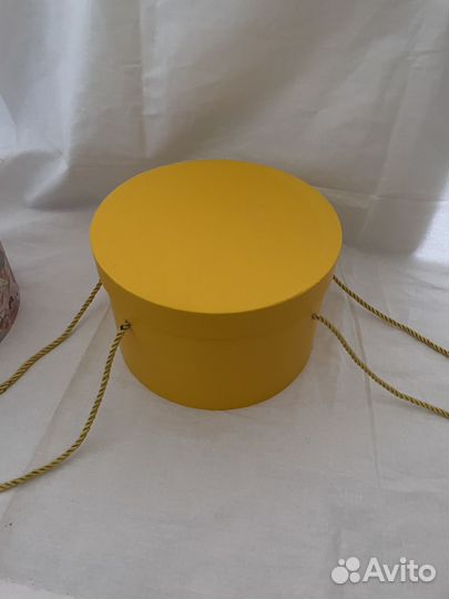 Коробка для подарка