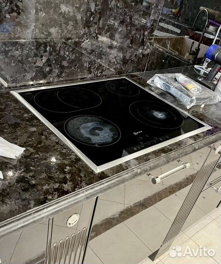 Варочная панель электрическая Neff