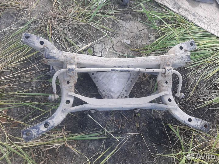 Мазда 3 бм задний подрамник