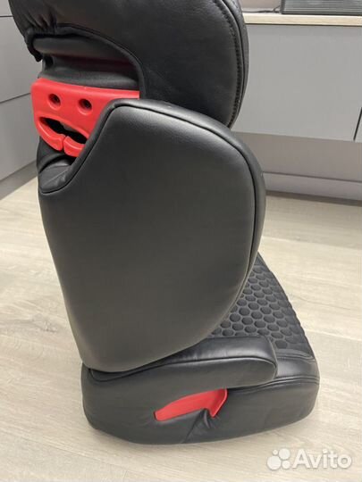 Автомобильное кресло Kenga BH2311i