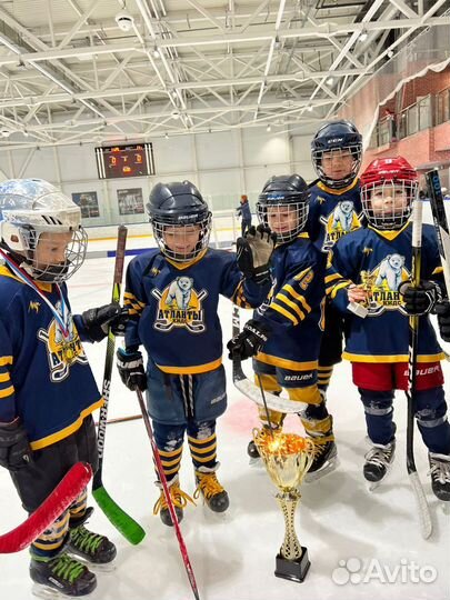 Тренер по хоккею.Обучение катанию на коньках.офп