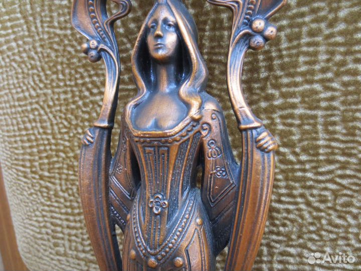 Подсвечник