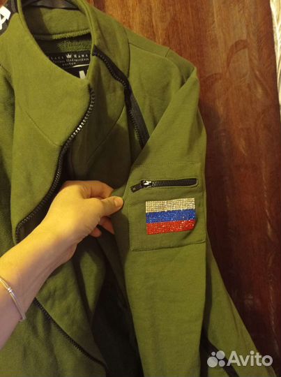 Спортивный костюм женский