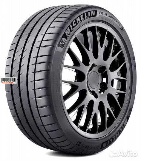 Michelin Pilot Sport 4 S 285/40 R22