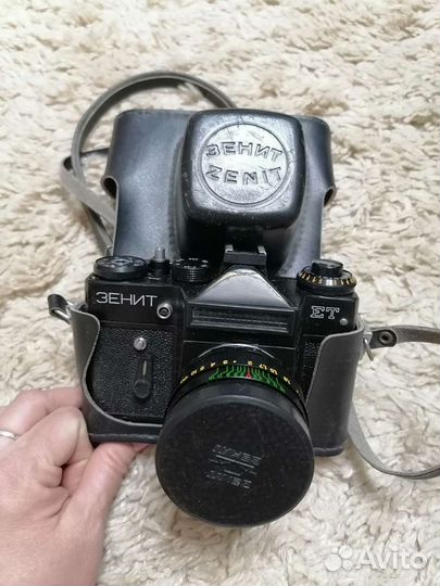 Плёночный фотоаппарат Зенит ет