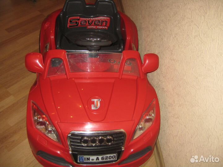 Электромобиль audi