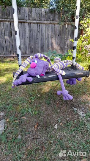 Вязаный заяц