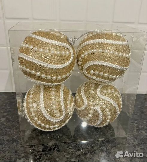 Елочные игрушки