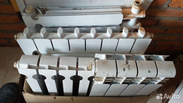 Батарея чугунная