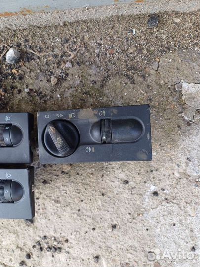 Переключатель света Фольксваген Транспортер Т4