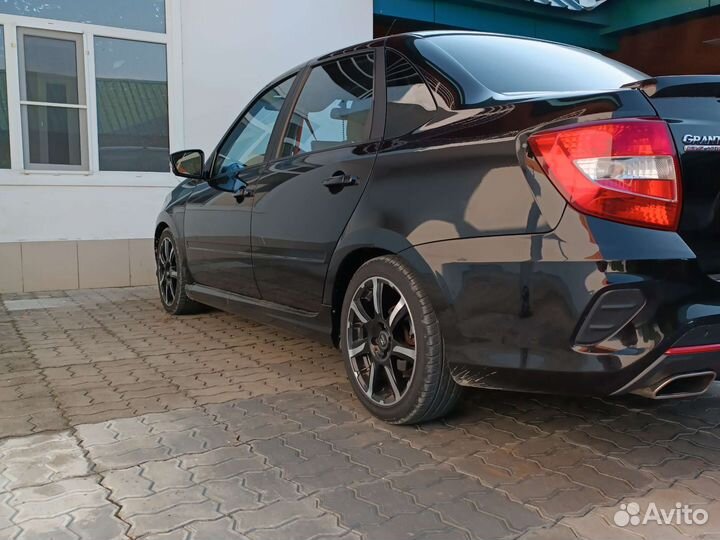 LADA Granta 1.6 МТ, 2020, 64 000 км