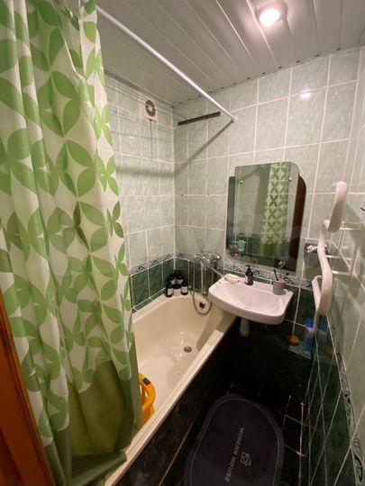 2-к. квартира, 43,9 м², 1/5 эт.