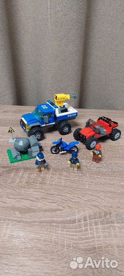 Lego City погоня по грунтовой дороге 60172