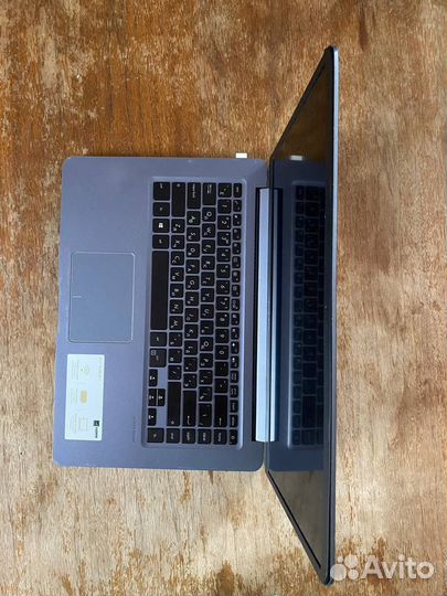 Ноутбук Asus VivoBook S