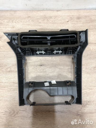 Рамка магнитолы Opel Astra h