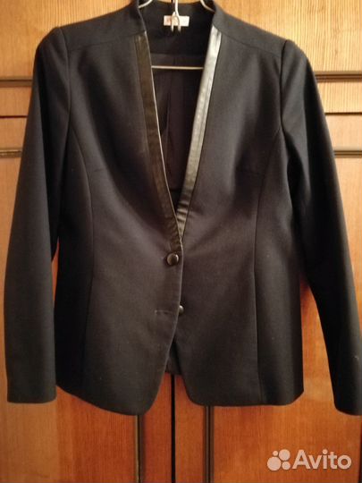 Юбочный офисный костюм, 46-48, брэнд 