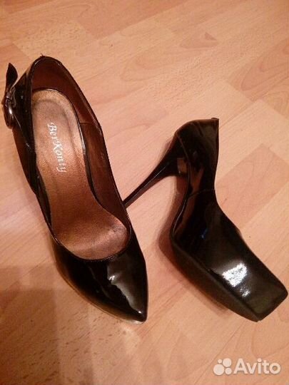 Туфли. Натуральная кожа. Черный лак