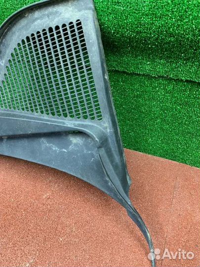 Обивка жабо правая Skoda Octavia A7 1.6 2019