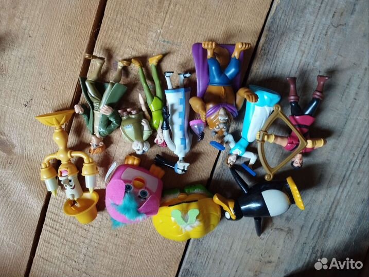 Матрас детский, игрушки