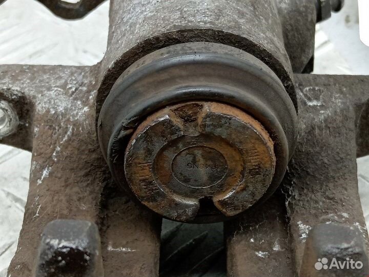 Суппорт задний левый для Volkswagen Golf 4