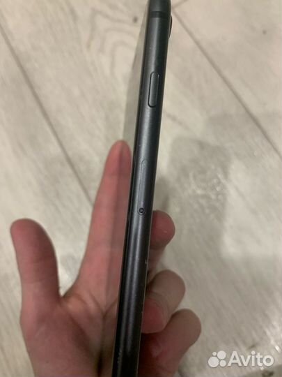 iPhone 8 Plus, 64 ГБ