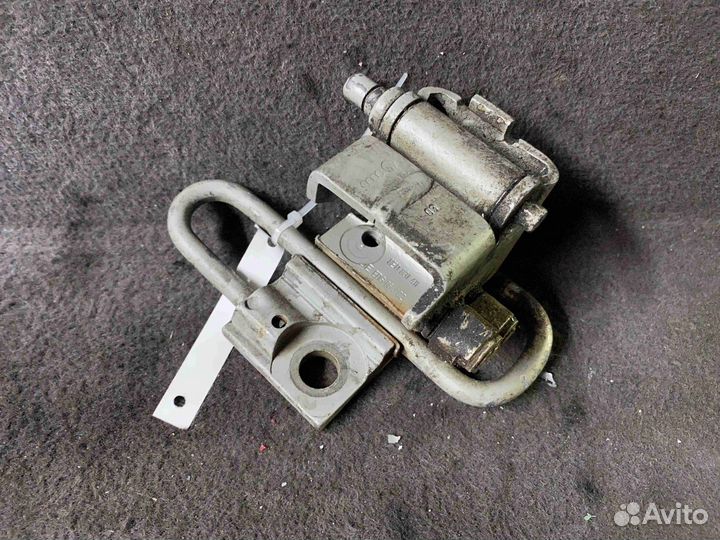 Петля двери Audi A3 (8P 2004-2013) 8E0 831 411