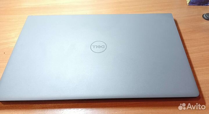 Ноутбук dell