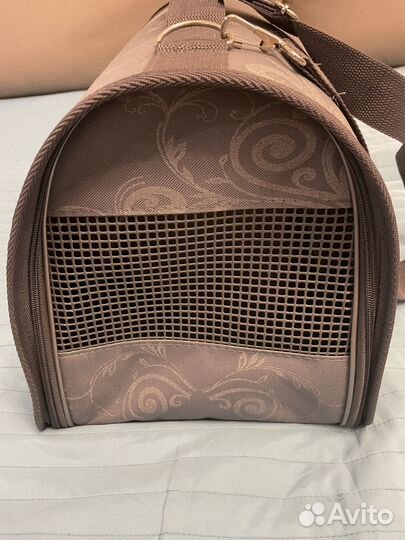 Переноска для кошек и собак