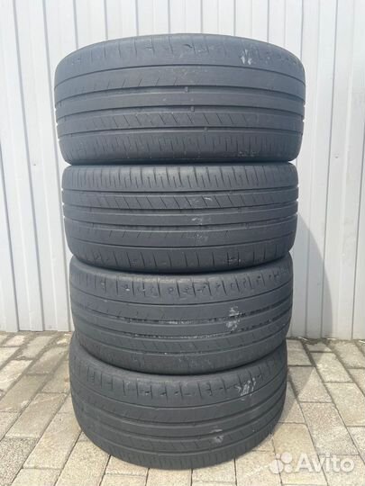 Habilead Headking S2000 225/35 R19 88Y