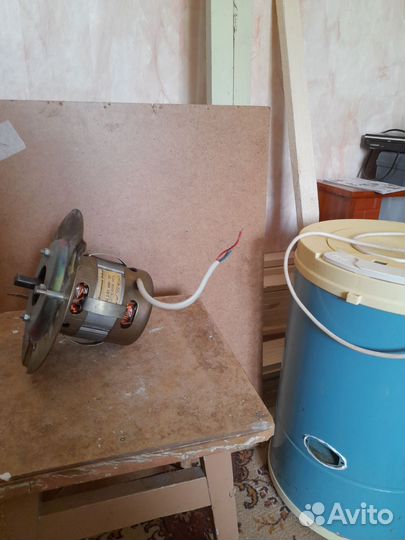 Двигататель стиральной машины