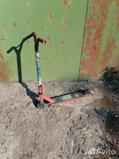 Трюковой самокат