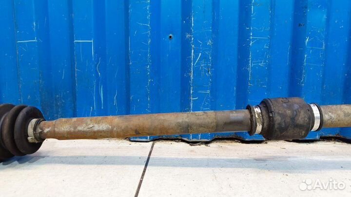 Привод передний правый Hyundai I30 1 1.4 G4FA 2009