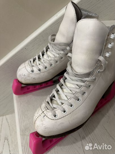 Фигурные коньки wifa 32