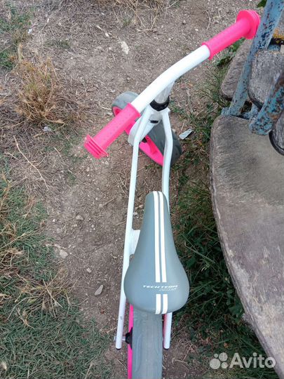 Беговел детский бу