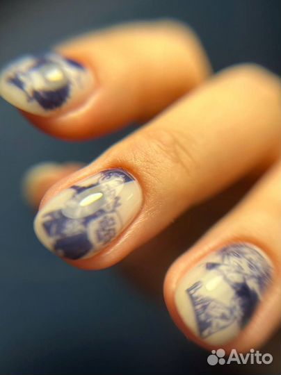 Мастер маникюра