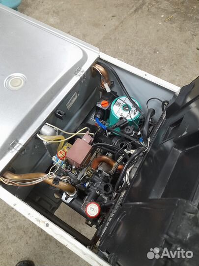 Газовый котел ariston