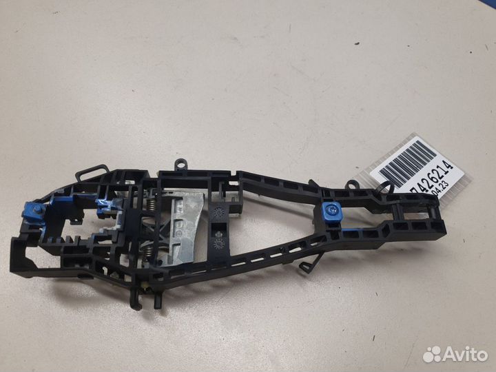 Кронштейн ручки двери передней левой BMW 3 F30 201