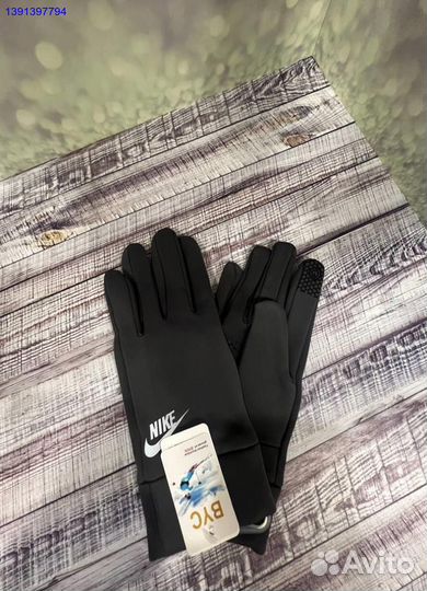 Перчатки Nike сенсорные