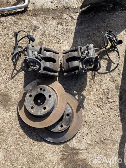 Суппорт задний тормозной w117 w156 w176 x156 Cla20