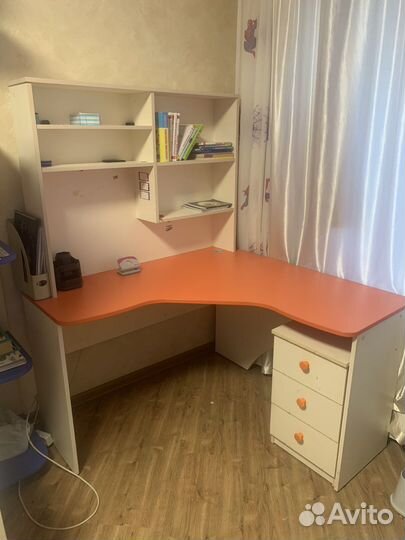 Двухъярусная кровать