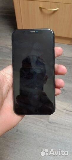 iPhone 11 Pro, 64 ГБ
