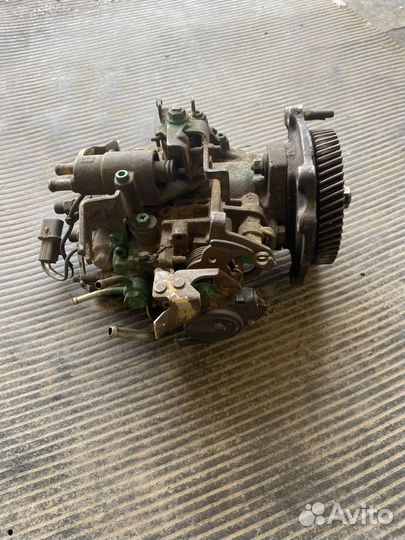 Продам тнвд 4M40 Mitsubishi Canter 2,8л