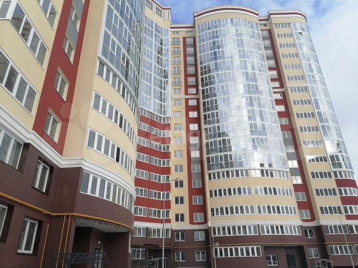 2-к. квартира, 68,4 м², 5/17 эт.