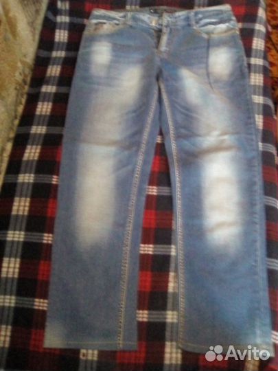 Джинсы