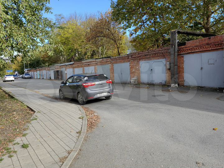 Гараж, 24 м²