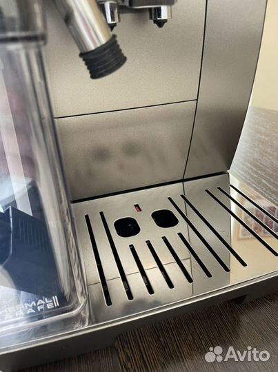 Кофемашина delonghi ecam370.95.T