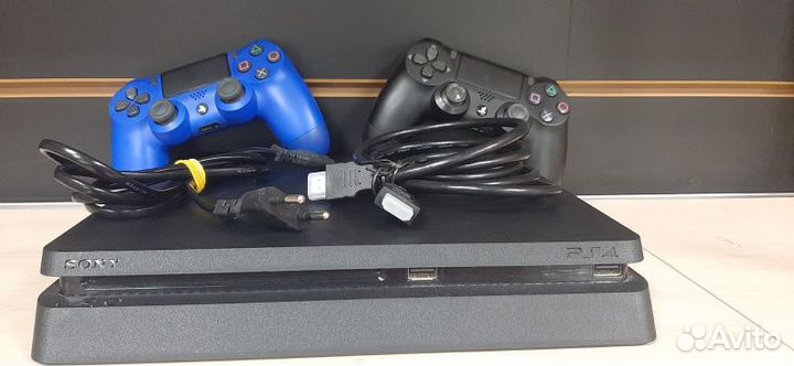 Игровая приставка - PlayStation 4 slim