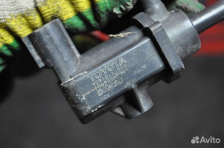 Клапан toyota Mark X GRX120