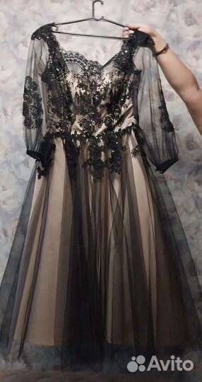 Вечернее платье